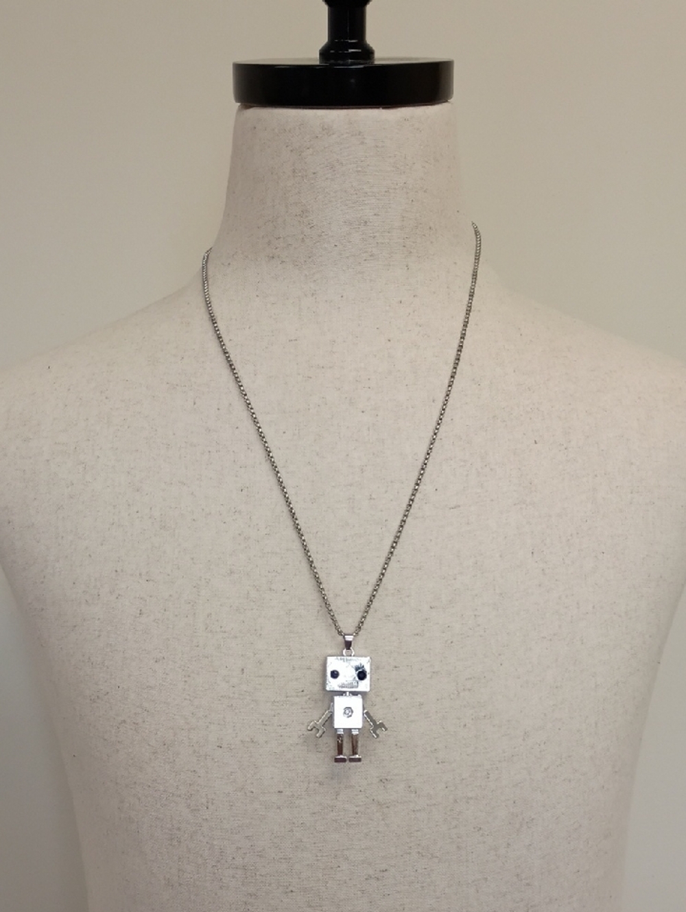 Silver Robot Pendant Necklace Movable Charm Kawaii Novelty Jewelry